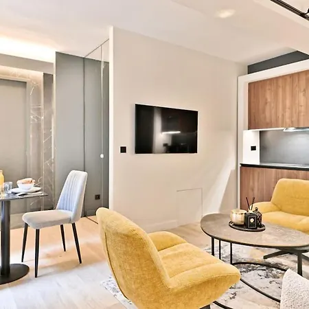 Magnifique #miromesnil #monceau #paris Appartamento Parigi